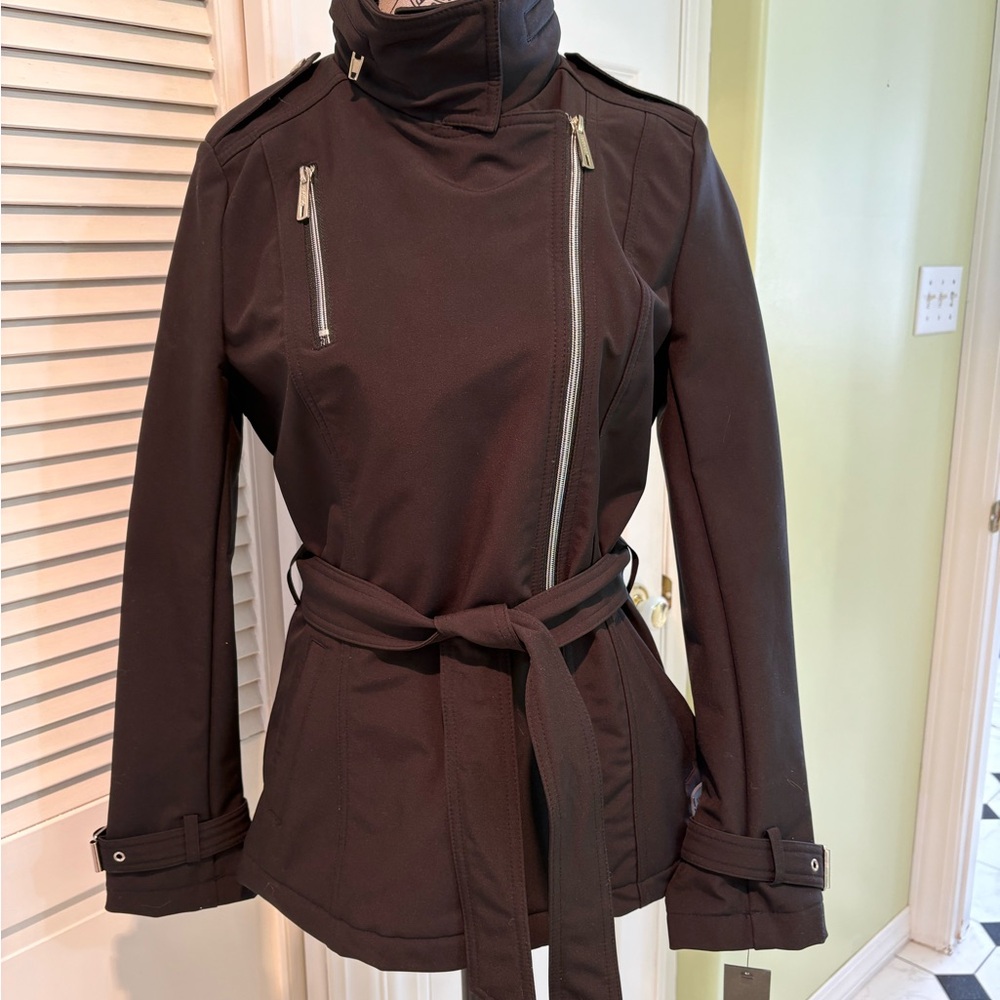 NWT Kenneth Cole Reaction Black Softshell Belted Jacket size small